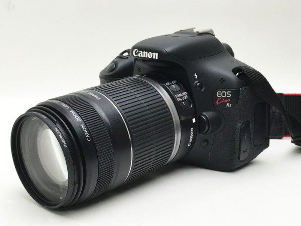 CANON キヤノン EOS kiss X5 デジタル一眼レフカメラ レンズ 55-250mm F4-5.6 中古買取致しました。
