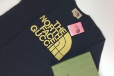 春日井市のお客様より GUCCI×THE NORTH FACE Tシャツ 買取致しました。