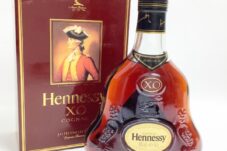 Hennessy X.O COGNAC ヘネシー コニャック ブランデー 350ml 金キャップ 買取致しました。