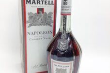 MARTEL マーテル ナポレオン コニャック 700ml コルドンノアール グリーンボトル 買取致しました。