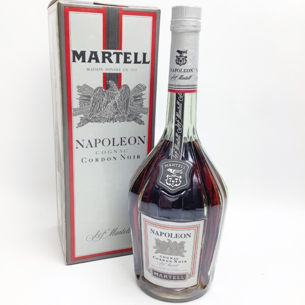MARTEL マーテル ナポレオン コニャック 700ml コルドンノアール グリーンボトル 買取致しました。 | 土岐市、可児市のリサイクル |  モンドプラス