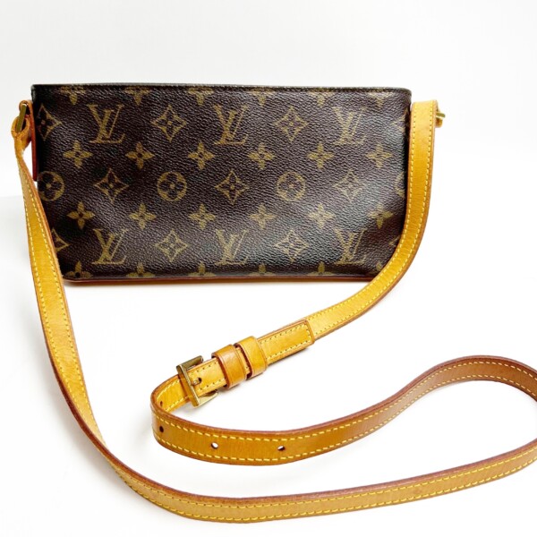 LOUIS VUITTON モノグラム トロター M51240 買取致しました。