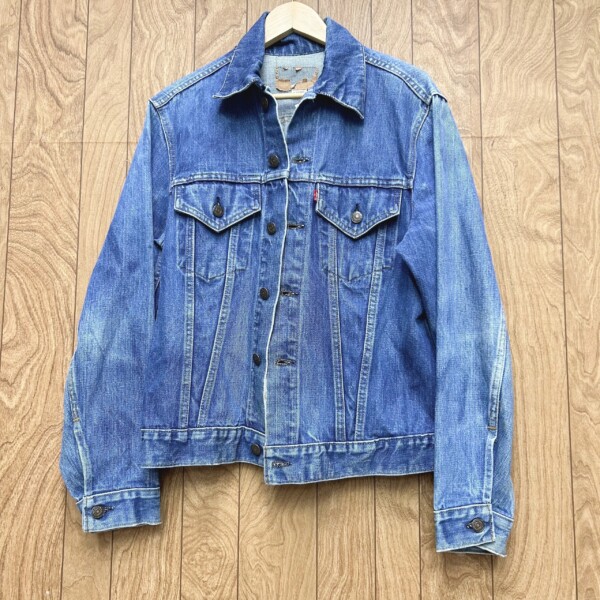 Levi’s デニムジャケット 70505  ボタン裏 529 買取致しました。