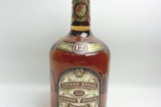 CHIVAS REGAL 1801 スコッチ ウイスキー 1ガロン（4.5L）買取致しました。