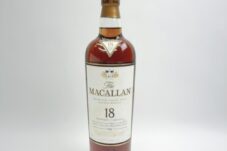 The MACALLAN マッカラン 18年 スコッチウイスキー 700ml アルコール分43％  買取致しました。