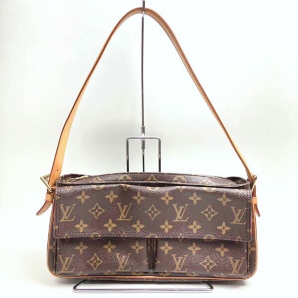 ルイ・ヴィトン LOUIS VUITTON モノグラム ヴィバシテMM M51164  買取致しました。