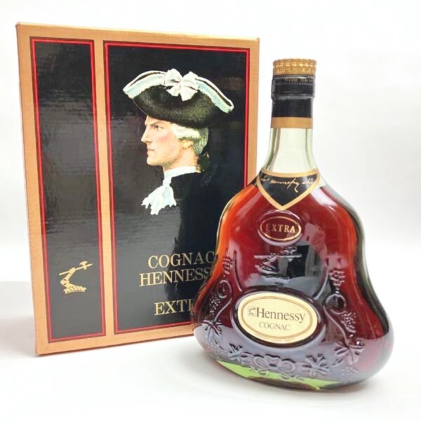 Hennessy EXTRA（XO) 金キャップ グリーンボトル 700ml 買取致しました。