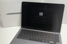 Apple MacBook Air 13インチ A2337 M1チップ 245GB 8GB  買取致しました。