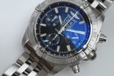 BREITLING ブライトリング ブラックバード A449B11PAS (A44359) 買取致しました。
