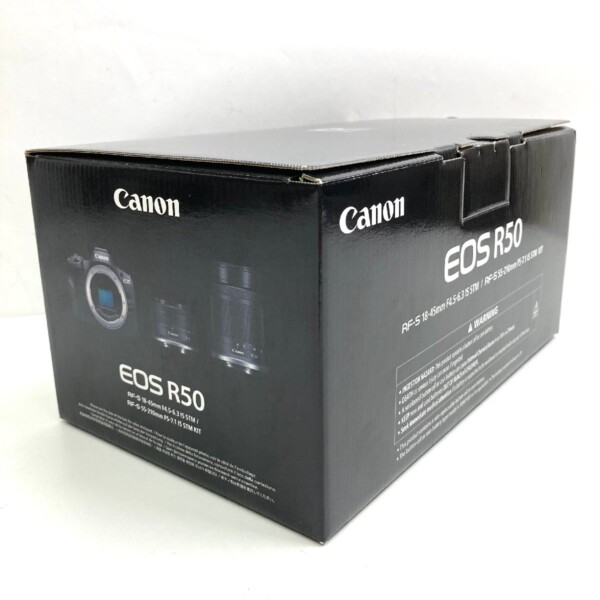 CANON  ミラーレス一眼カメラ EOS R50 BK 5811C021 ※ 未使用品 買取致しました。