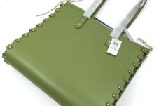 COACH Coachtopia コーチトピア CO666 LARGE RIVET TOTE  オリーブグリーン/ブラック 未使用保管品 買取致しました。~コーチトピアって何？？~