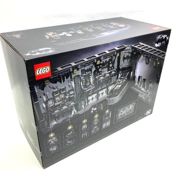 LEGO レゴ バットマン リターンズ Batcave-Shadow Box 76252 バットケイブ シャドーボックス 3,981pce 18+