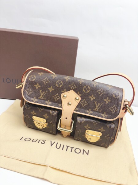 LOUISVUITTON モノグラム ハドソンPM 買取致しました。