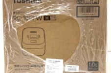 東芝 TOSHIBA 圧力IHジャー炊飯器 5.5合炊き アッシュグレージュ RC-10FPW-H 2025年製 買取致しました。