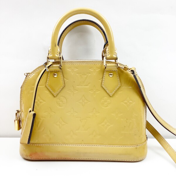 LOUIS VUITTON ヴェルニアルマBB M90104 買取致しました。