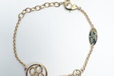 Louis Vuitton ツイッギー ラウンドフラワー 買取致しました。