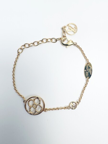 Louis Vuitton ツイッギー ラウンドフラワー 買取致しました。