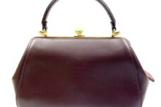 COACH コーチ ブラウン系 レザー がま口開閉 2WAY ハンドバッグ/ショルダーバッグ 68136 買取致しました。