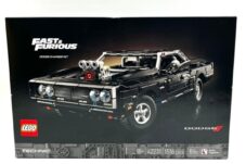 LEGO TECHNIC FAST&FURIOUS テクニックワイルドスピード Dodge Charger 42231 ＊未使用品 買取致しました。