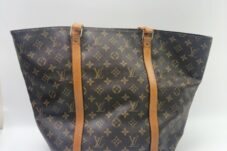 LOUIS VUITTON ルイヴィトン サックショッピング M51109 買取致しました。