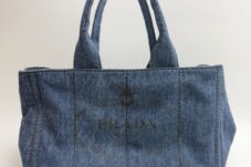 PRADA カナパ デニムトートバッグ 買取致しました。～8月31日までイベント開催中!!～